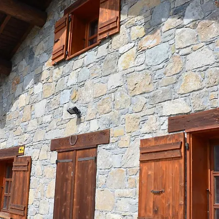 Chalet Alpage Pres Des Cimes, 8 Pers, Terrasse, Animaux Admis - Fr-1-464-148 *